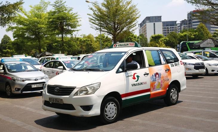 taxi phụng hiệp