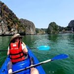 Chèo Thuyền Kayak tại Đảo Ba Trái Đào