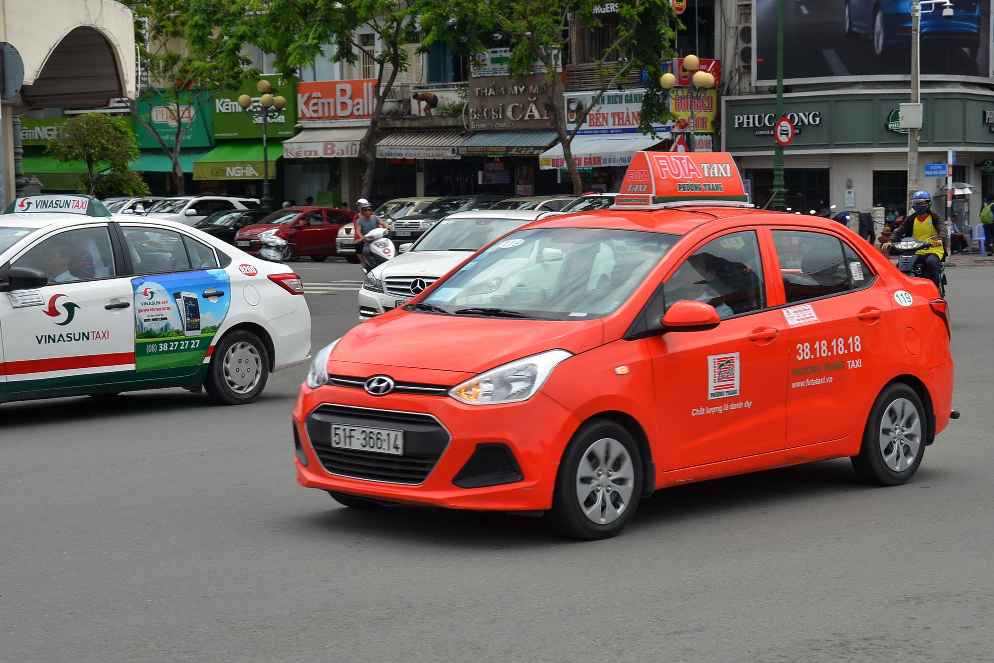 Taxi Phương Trang Hồ Chí Minh